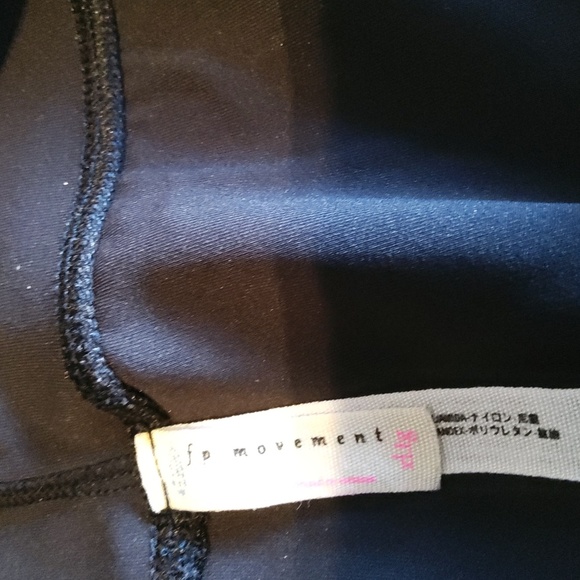 FP Movement black crop leggings - Picture 3 of 4